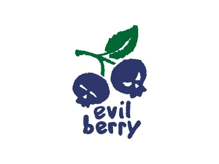 Orchard's Whisper: Natural Berry Symphony